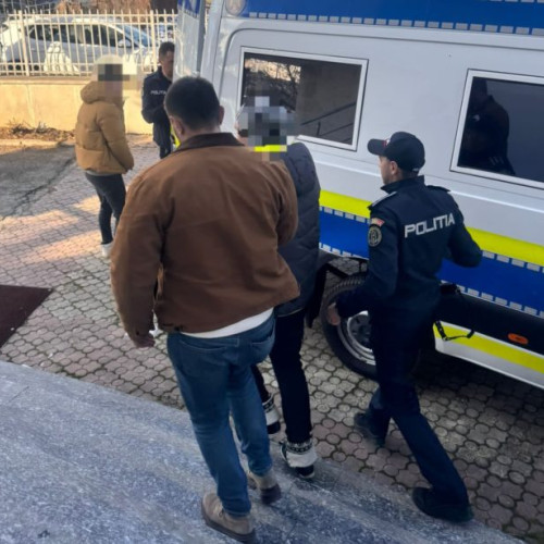 Doi tineri din Botoșani reținuți după o agresiune violentă