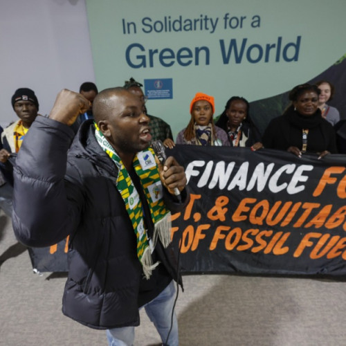 Țările dezvoltate se angajează să sprijine țările sărace cu 300 de miliarde de dolari anual