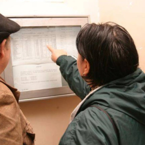 Românii care locuiesc la bloc riscă penalități pentru neplata întreținerii