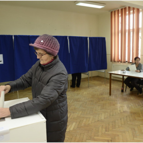 Alegeri prezidențiale în Bihor: 659 de secții de votare, dar prezență sub media națională