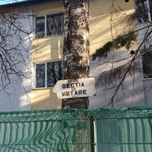 Prezenta la vot la alegerile prezidențiale reach 45,86% la ora 18:00