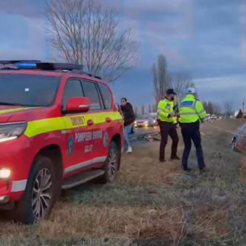 Patru persoane rănite în urma unui accident pe DN 25, la Braniște