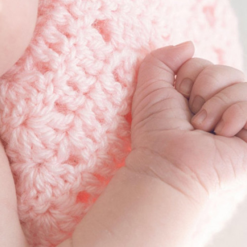 O eroare la înregistrarea nașterii va marca viața unei fetițe din Nottinghamshire