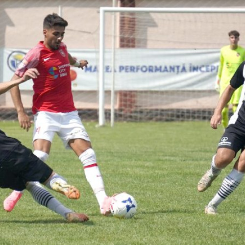 Zăpada nu a oprit fotbalul în Liga a III-a: Lupeni și CSM Jiul Petrosani obțin victorii