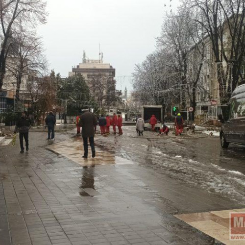 Botoșani: Iluminatul festiv din acest an va fi aprins pe 30 noiembrie