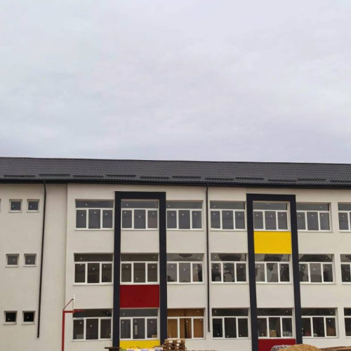 Renovarea energetică a Școlii Gimnaziale "Grigore Alexandrescu" din Târgoviște, în plină desfășurare