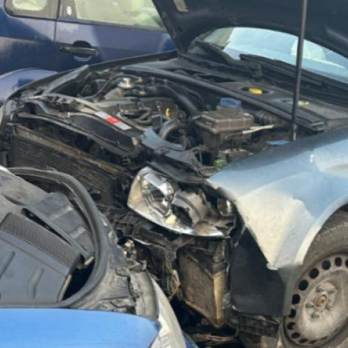 Accident rutier în Ceanu Mare: Trei persoane rănite, printre care și un copil