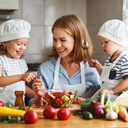 Alimentația nesănătoasă și sedentarismul, factori de risc majori pentru sănătate