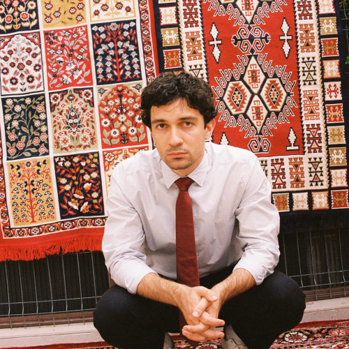 Ipocrizia partidelor tradiționale și alternativele emergente în politica românească