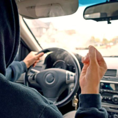 Tânăr din Lupeni prins pentru conducere sub influența drogurilor