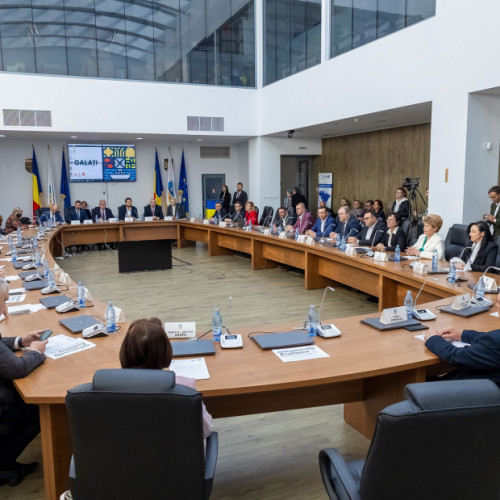 Proiectele europene nefinalizate din oraș, discutate în Consiliul Local