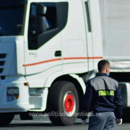 Cetățean român depistat conducând fără permis la PTF Nadlac II