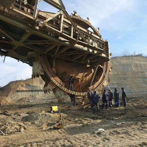 Inalta Curte acordă un nou beneficiu pentru pensionarii din minerit și energie