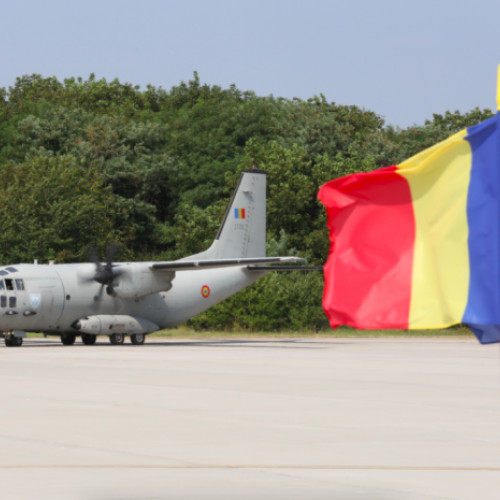 Aeronava C-27 J Spartan a transportat un pacient pediatric de la Suceava la Milano