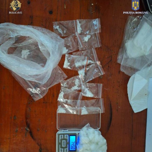 Mai multe persoane cercetate pentru trafic de droguri în Buzău