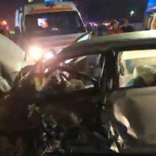 Accident rutier în localitatea Hanu Conachi, patru persoane rănite