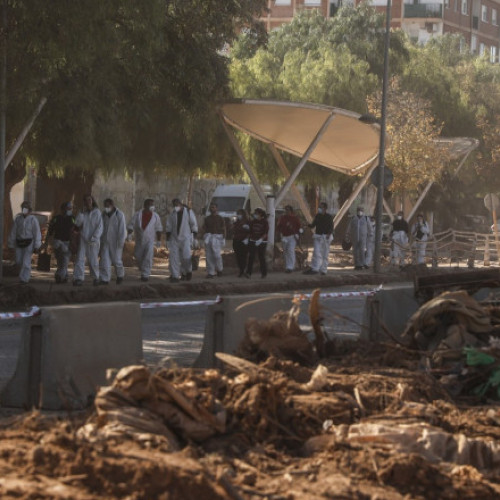 Guvernul spaniol aprobă concediu plătit de până la patru zile pentru „urgențe climatice”