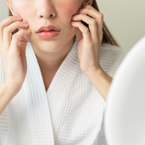 Alegerea cremei hidratante pentru pielea uscată: sfaturi utile