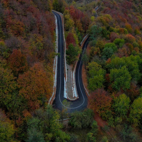 Final de campanie electorală în România, în contextul unei crize politice și sociale