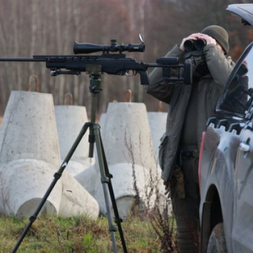 Tusk anunță finalizarea primei secțiuni a Scutului estic la granițele Poloniei