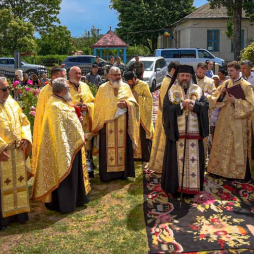 Moastele Sfantului Mare Mucenic Gheorghe, aduse la Botoșani