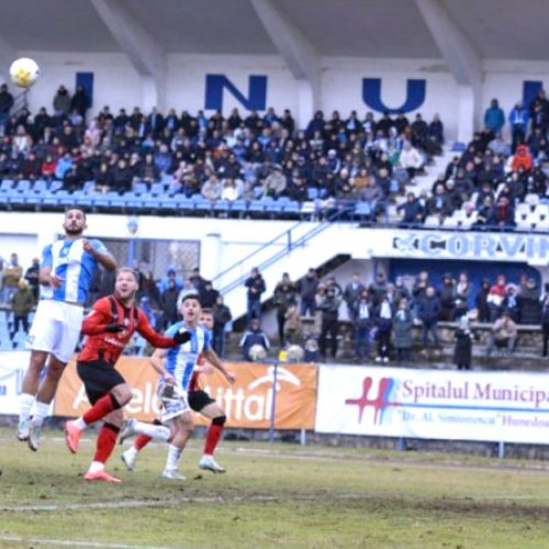 Egalitate între Corvinul Hunedoara și FK Miercurea Ciuc