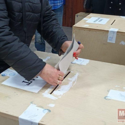 Rezultatele preliminare ale alegerilor parlamentare indică PSD ca lider național