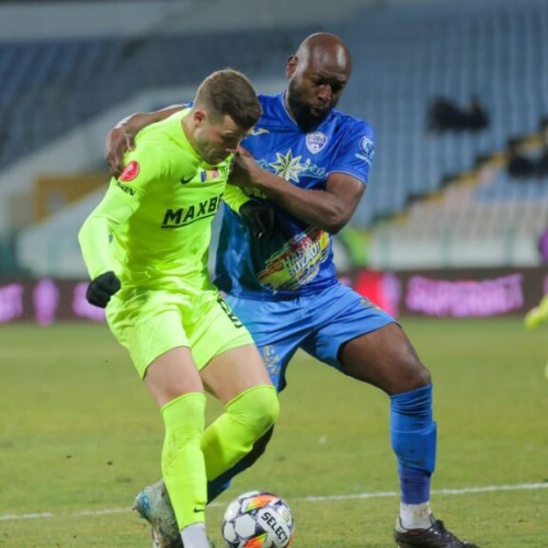 Gloria Buzău învinge Politehnica Iași cu 2-0 în Liga I