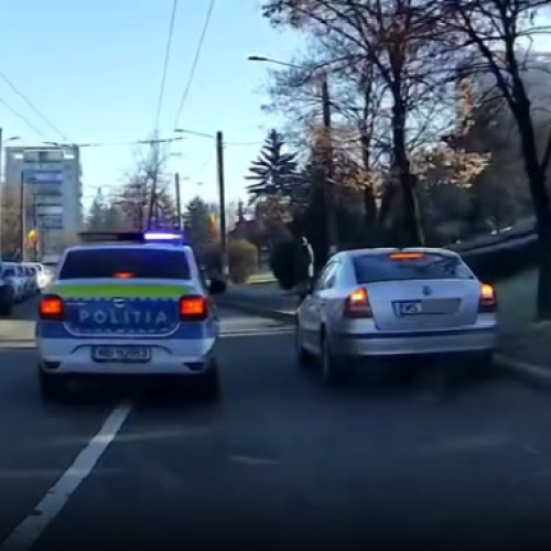 Incident de trafic în Cluj-Napoca: Poliția intervine pentru a rutina reguli