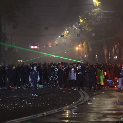 Kremlinul acuză protestele proeuropene din Georgia de tentativa de &quot;Revoluție Portocalie&quot;