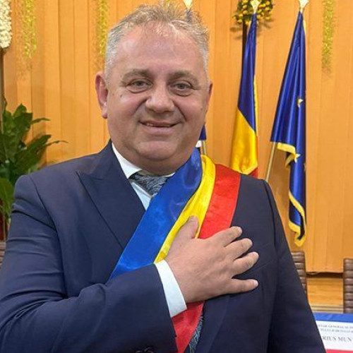 Magdalena Serban Balsa strălucește cu un iluminat festiv modern