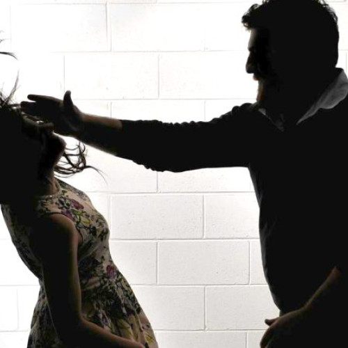 Agresorul a fost obligat să respecte un ordin de protecție