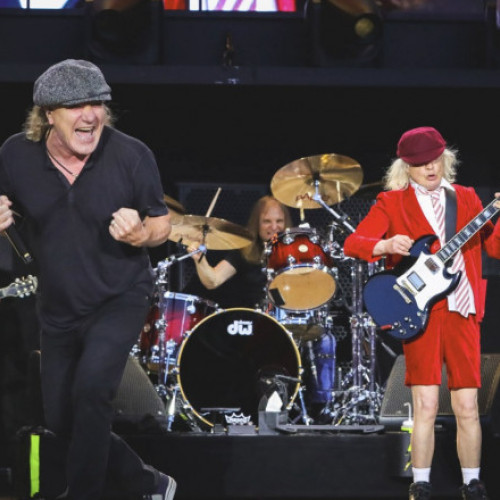 AC/DC anunță turneul nord-american &quot;Power Up&quot; din 2025