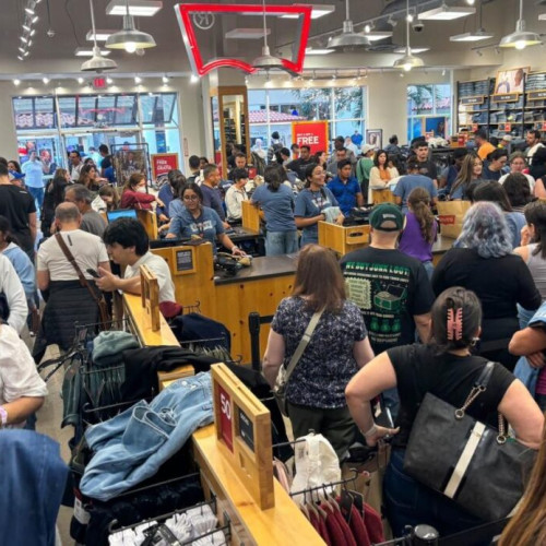 Creștere de 10,2% a cheltuielilor online în Black Friday