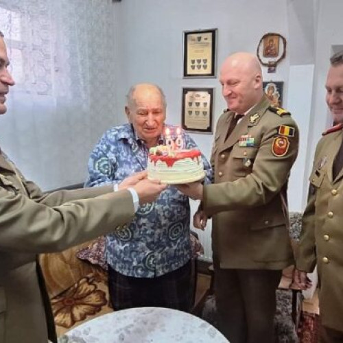 Veteranul de război Victor Toader a împlinit 99 de ani