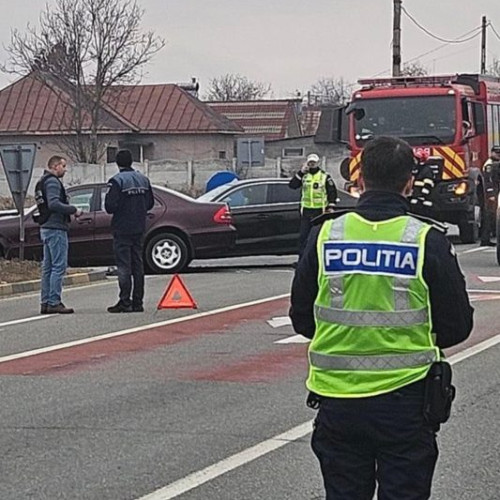 Accident rutier în Plopsoru, patru victime transportate la spital