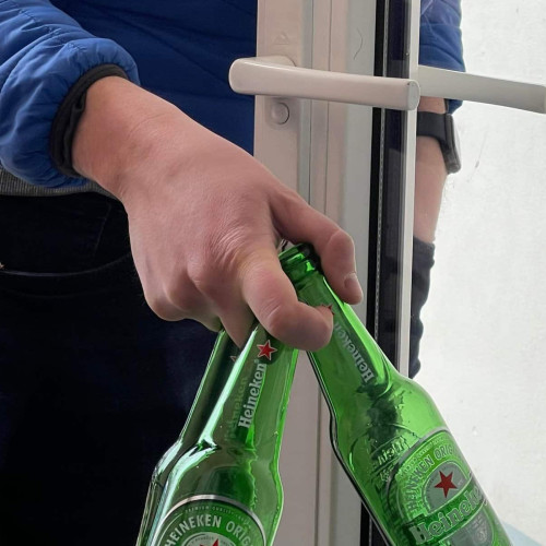 Tânăr de 19 ani condamnat pentru furt și conducere sub influența alcoolului