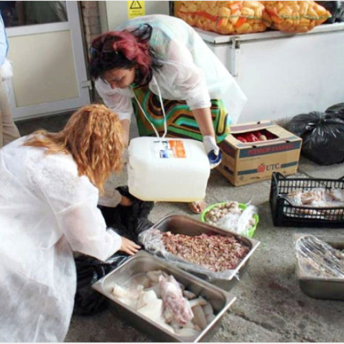 DSVSA Bihor asigură permanență pentru depistarea Trichinella sp. în carnea de porc