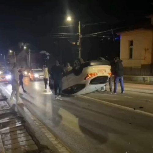 Accident spectaculos în Feleacu: O mașină s-a răsturnat pe DN1