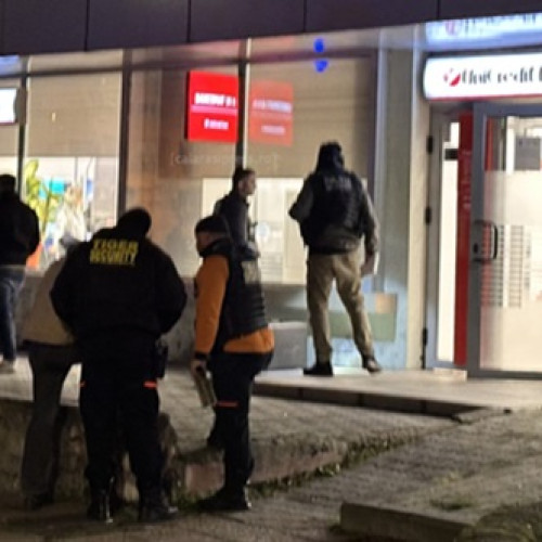 Jaf armat într-o bancă din Călărași