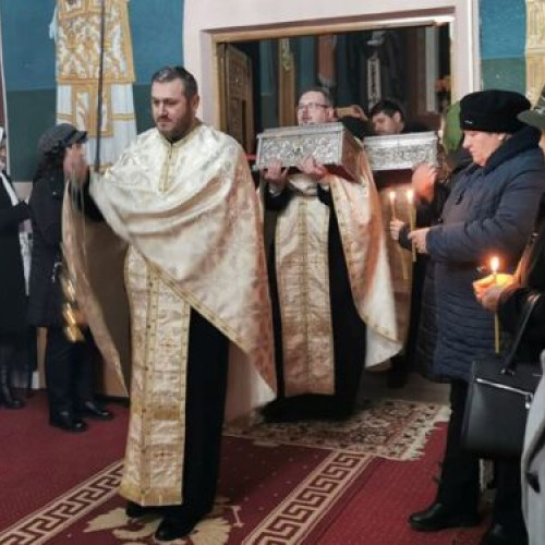 Aducerea Moastelor Sfinților Nectarie și Efrem în Parohia "Sfântul Nicolae" Leorda