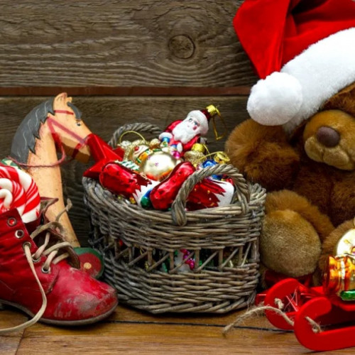 ANPC sfătuiește părinții să aleagă jucării sigure de sărbători