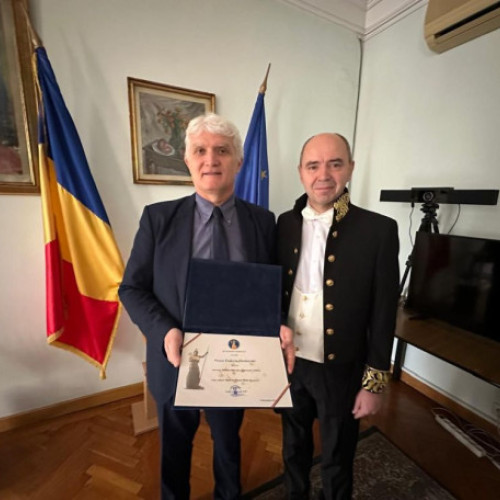 Premiul "Eudoxiu Hurmuzaki" 2022, acordat istoricilor Gabriel Moisa și Cristian Culiciu
