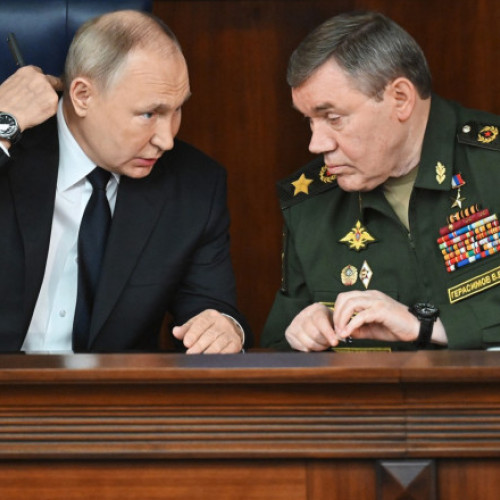 Convorbire telefonică rară între șeful Statului Major al Rusiei și liderul militar american