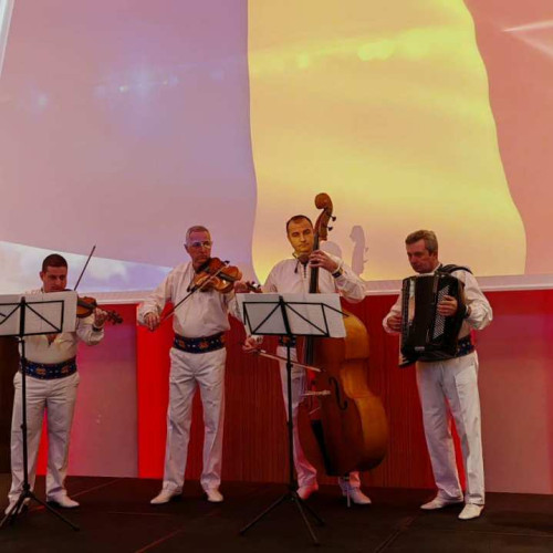 Ansamblul Folcloric al județului Alba, recital de excepție la Tallinn