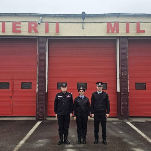 ISU Dâmbovița a celebrat reușitele noilor pompieri militari