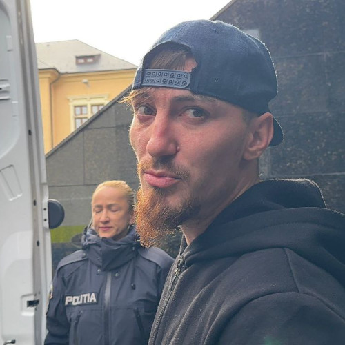 Sacalul afirmă că va vota din Penitenciarul Poarta Albă