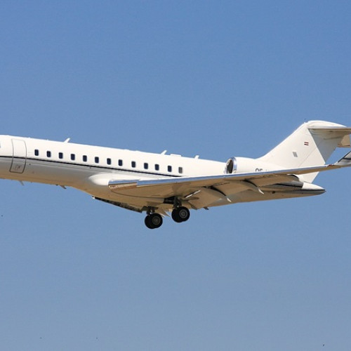 Avion privat zboară fără escală din Florida către București