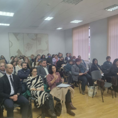 Eveniment dedicat dezvoltării competențelor la Universitatea din Oradea