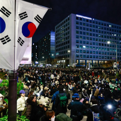 Mii de sud-coreeni cer demisia președintelui Yoon Suk Yeol